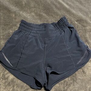 Lululemon Hottie Hot 2.5” Women's Navy Athletic Shorts
